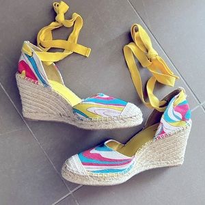 Nine West lace up wedges